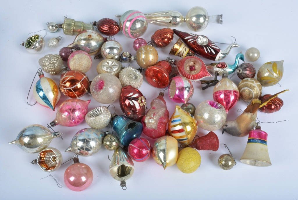 Vintage GLASS BLOWN CHRISTMAS TREE DECORATIONS (1 of 4)