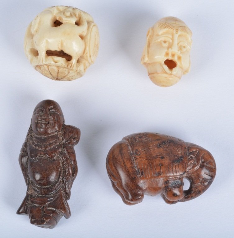 4- Early NETSUKE CARVED FIGURES (1 of 3)