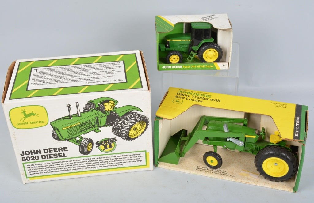 3- ERTL JOHN DEERE TRACTORS MIB (1 of 2)