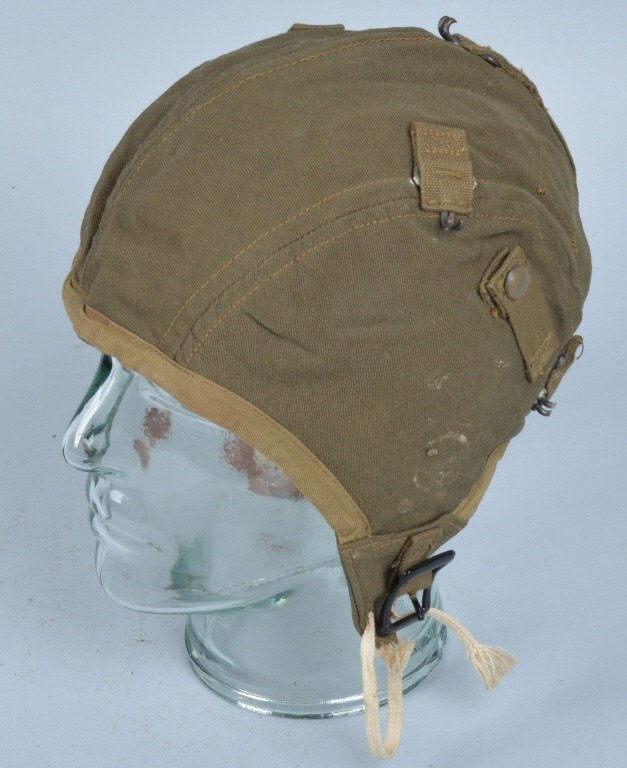 US ARMY AIR FORCE TYPE A-9 HOOD, 1942: Very light wear, Excellent