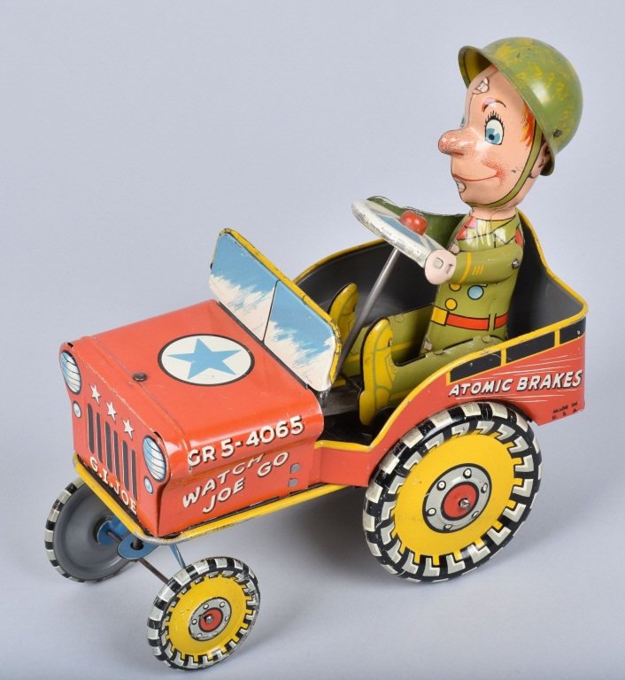 UNIQUE ART Tin Windup GI JOE JOUNCING JEEP (1 of 4)