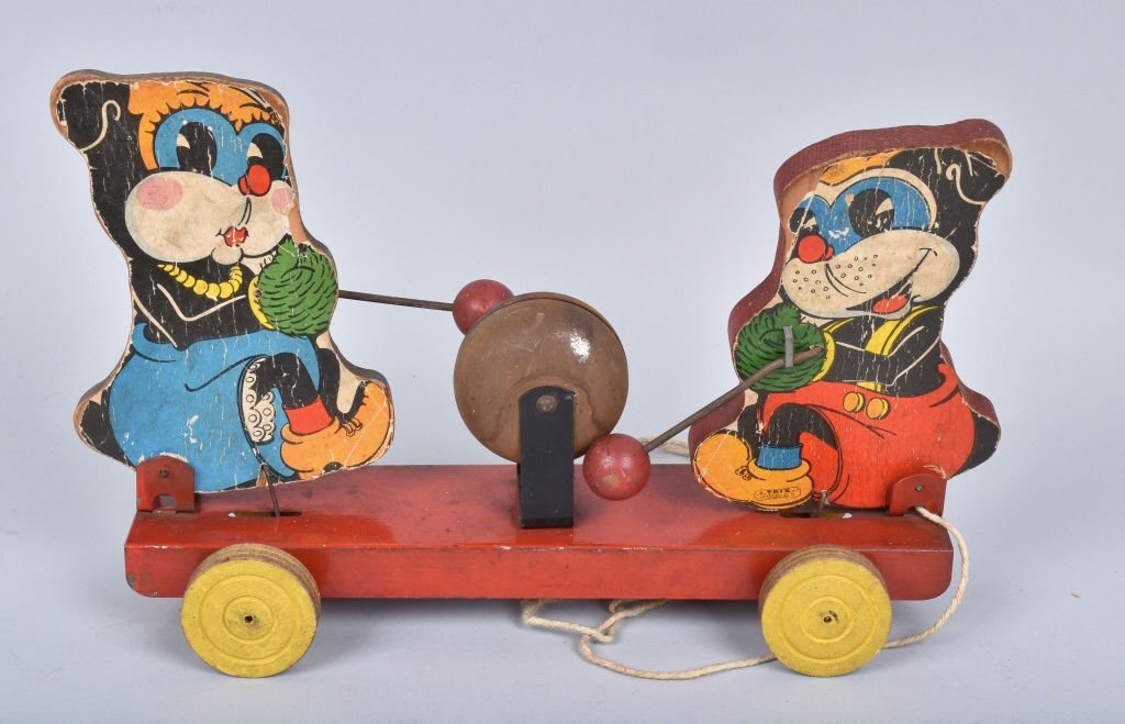 GONG BELL TRIX PULL TOY (1 of 2)