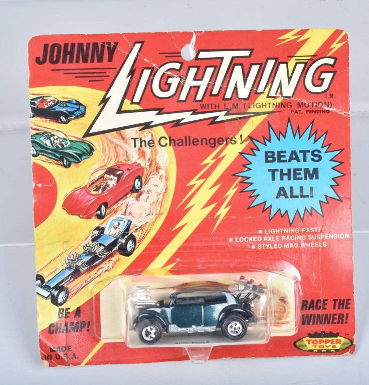 60s JOHNNY LIGHTING BUG BOMB MOC: T\his card is great shape with minor shelf wear and some creases, Bubble is in great shape. Very Good