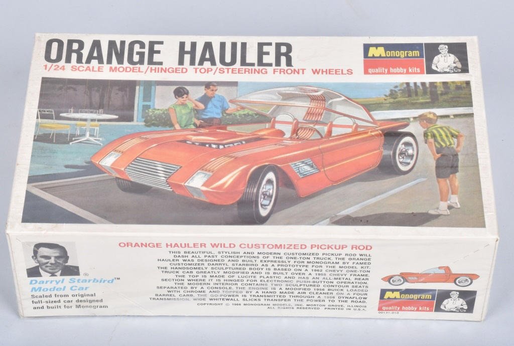 MONOGRAM ORANGE HAULER MODEL KIT MIB (1 of 3)
