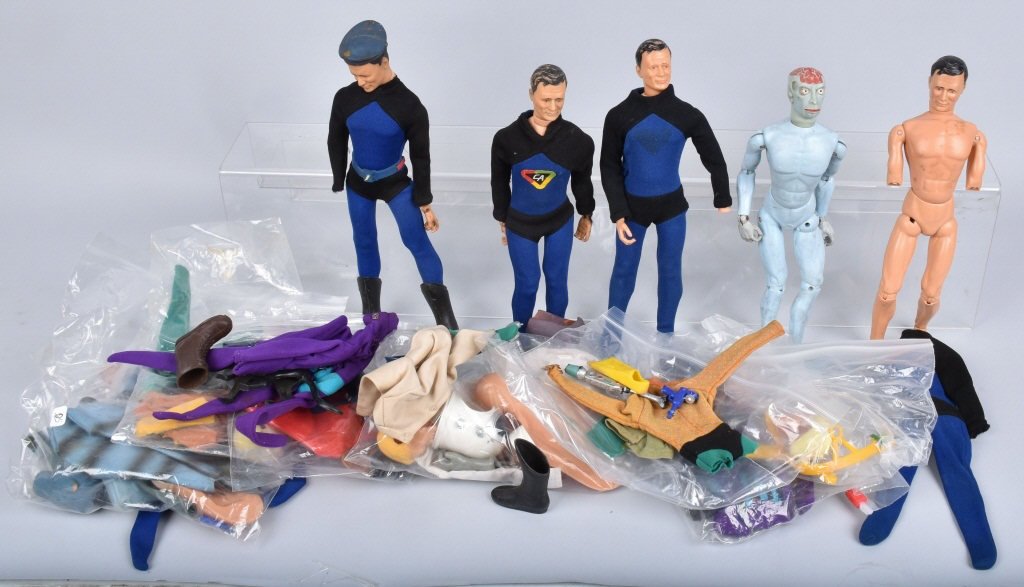 VINTAGE CAPTAIN ACTION & DR EVIL LOT (1 of 3)