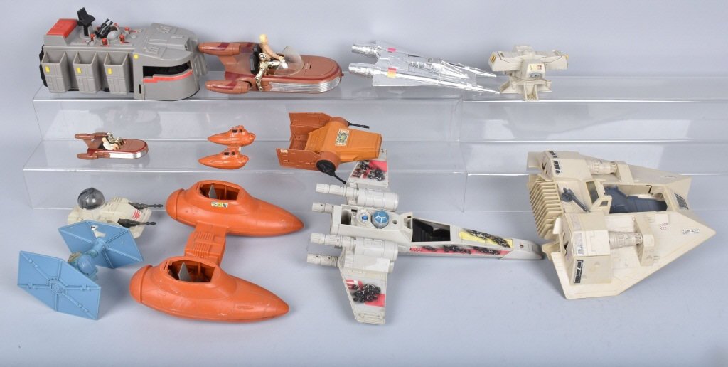 Lot of VINTAGE STAR WARS SPACESHIPS (1 of 5)