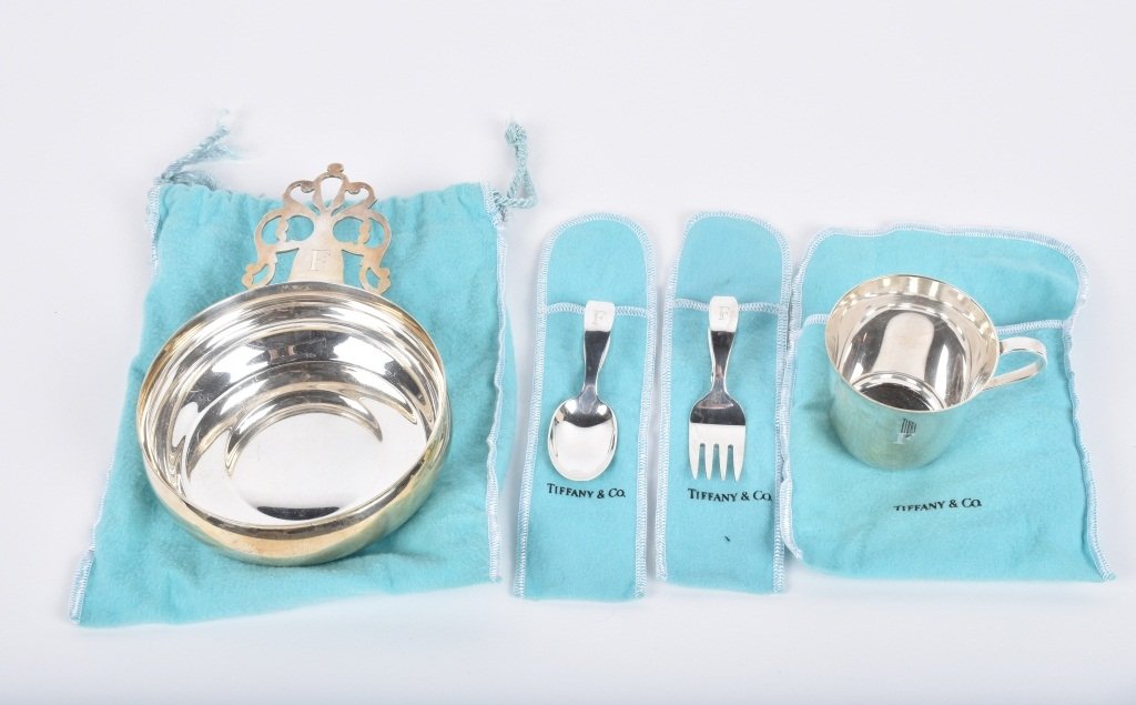 TIFFANY STERLING SILVER 4-PC CHILD'S SET (1 of 3)