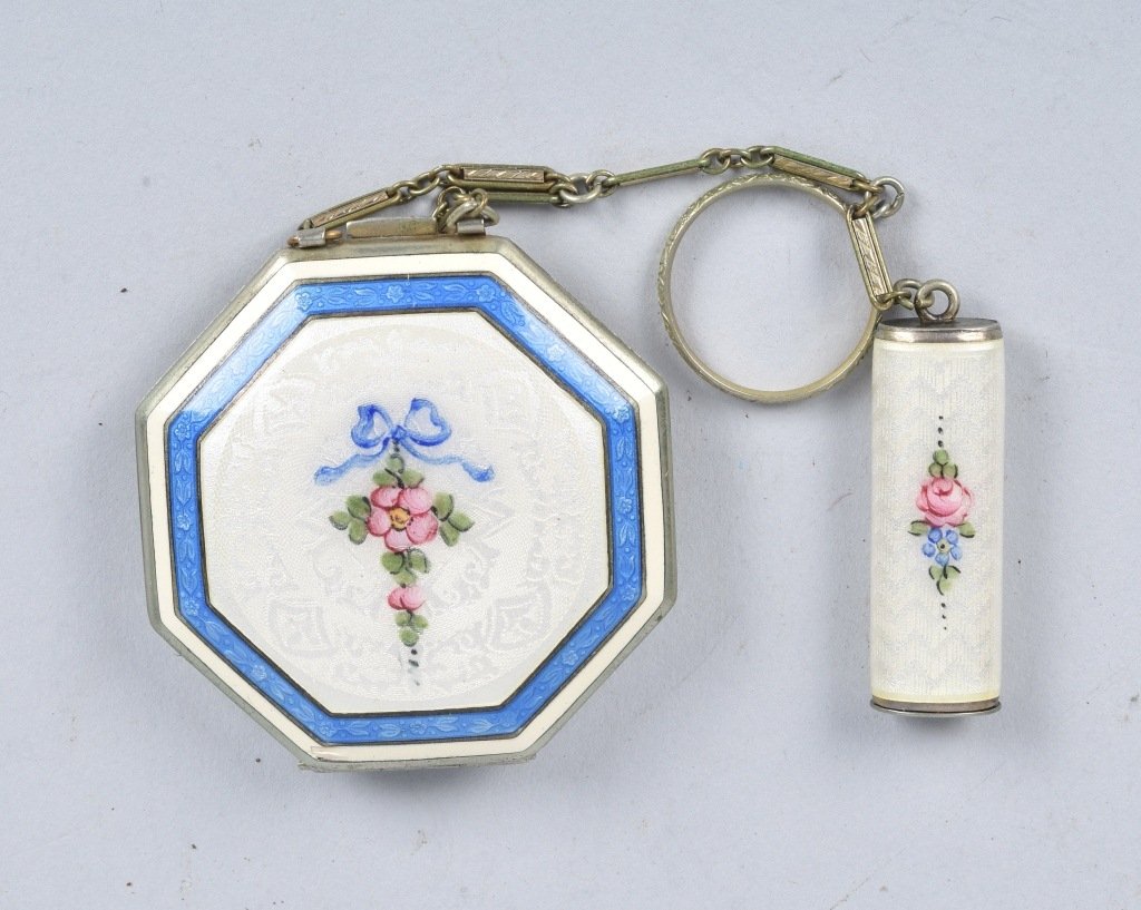 La MODE ENAMELED COMPACT & LIP STICK, VINTAGE (1 of 4)