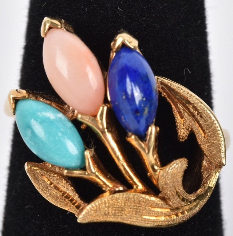 14kt GOLD WOMANS RING (1 of 4)