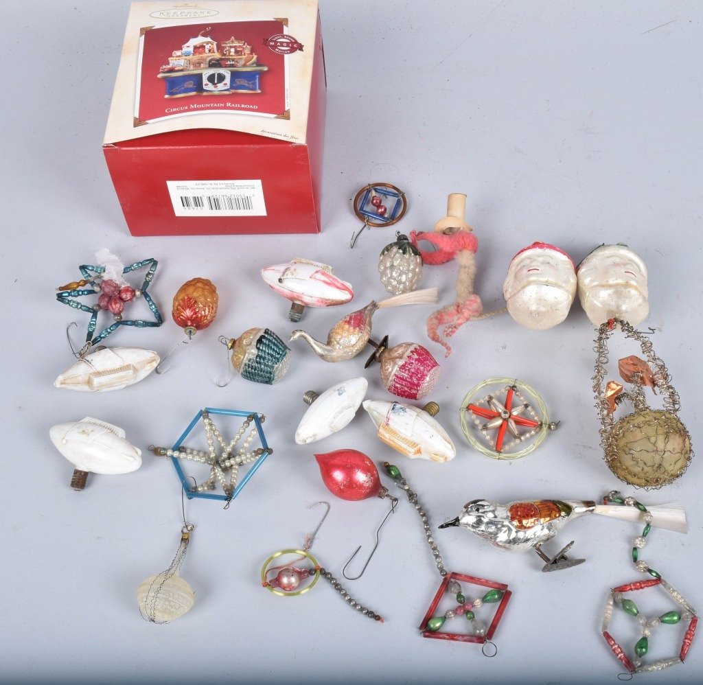 LARGE LOT OF ANTIQUE CHRISTMAS ORNAMENTS: Nice lot with several Zeppelin lights, wire overlay ornaments and more. Also included is a Hall Mark Circus Mountain Railroad in the box. Condition varies. Good-Excellent