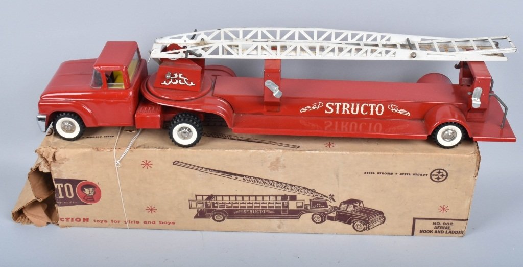 STRUCTO LADDER FIRE TRUCK w/ BOX: Excellent all original Ladder Fire Truck. With box. 30" Excellent