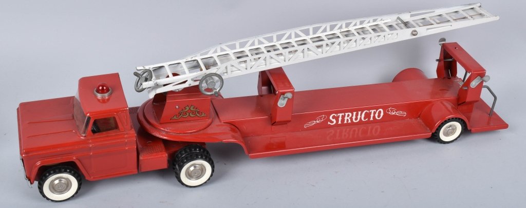 STRUCTO LADDER FIRE TRUCK: Nice original truck with good paint and decals. 32" Very Good