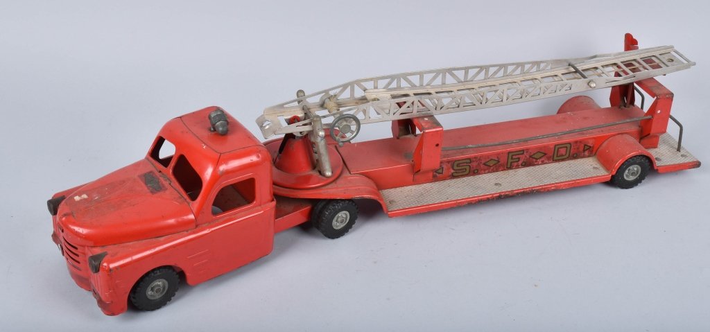 STRUCTO LADDER FIRE TRUCK: Nice original truck with some wear. 33" Very Good