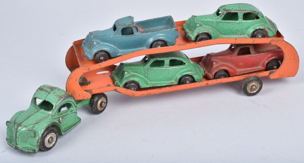 ARCADE Cast Iron CAR HAULER w/ 4 CARS (1 of 5)