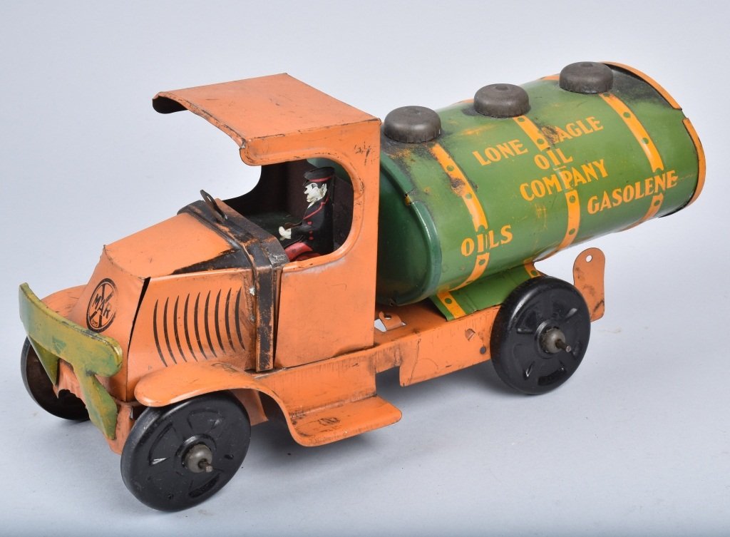 MARX MACK LONE EAGLE OIL CO. TRUCK (1 of 5)