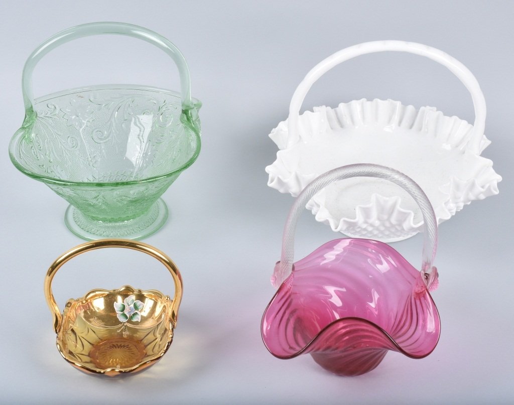LOT OF 4 GLASS BASKETS, MILK GLASS & MORE (1 of 5)