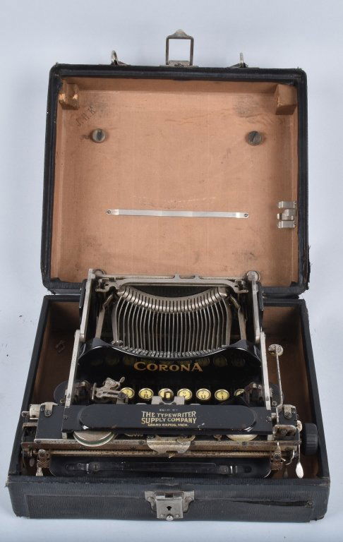 ANTIQUE CORONA TYPEWRITER w/ BOX (1 of 3)