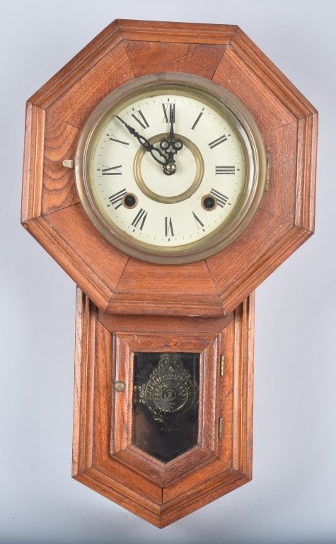 REGULATOR STYLE VINTAGE WALL CLOCK
