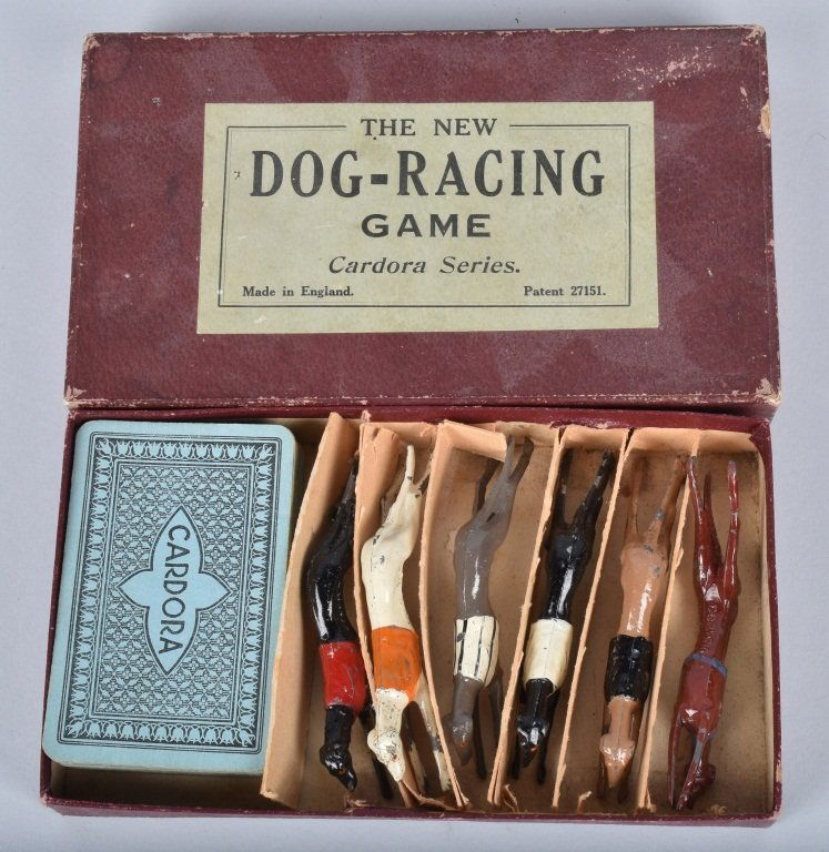 CARDORA DOG-RACING GAME w/ BOX (1 of 3)