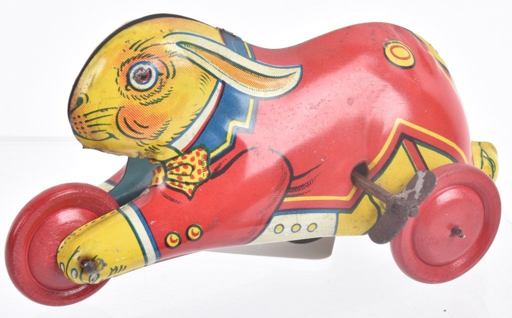 Early CHEIN Tin Windup RABBIT ON WHEELS (1 of 3)