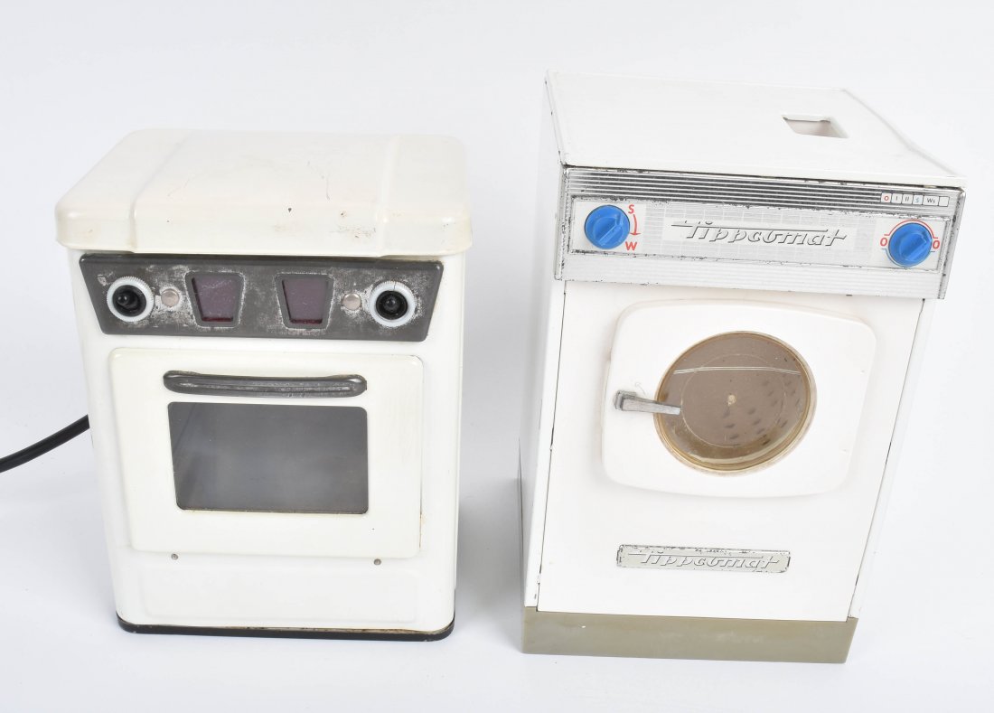 TIPPCO GERMANY TIN TOY  WASHER and OVEN (1 of 5)