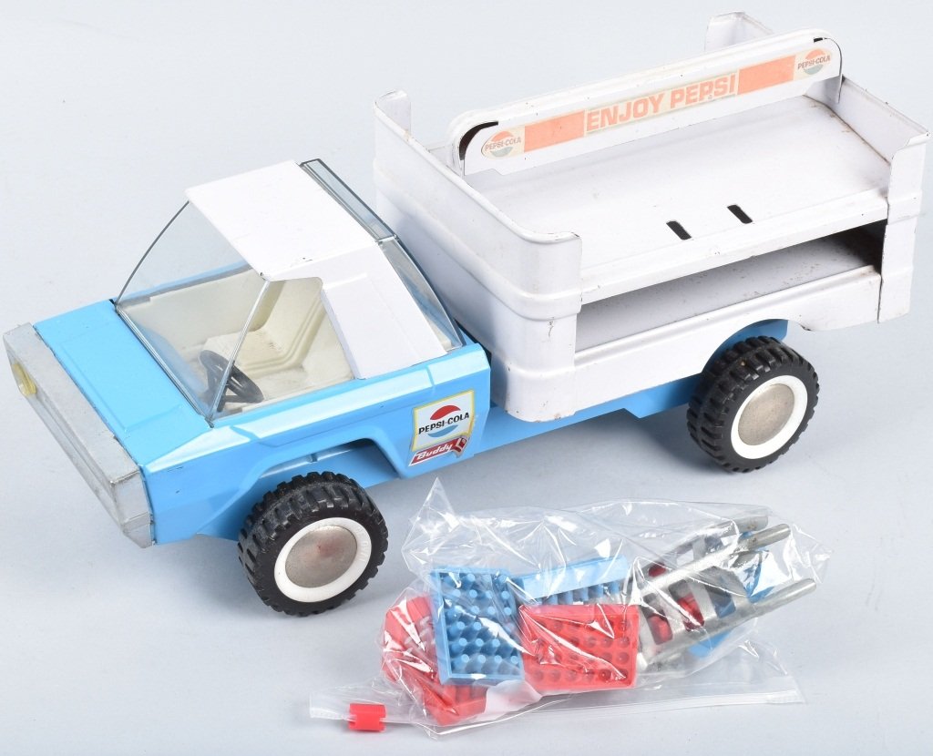 BUDDY L PRESS STEEL PEPSI-COLA TRUCK: Buddy L Press Steel Pepsi-Cola Truck with accessories. Measures 15". Missing headlight.