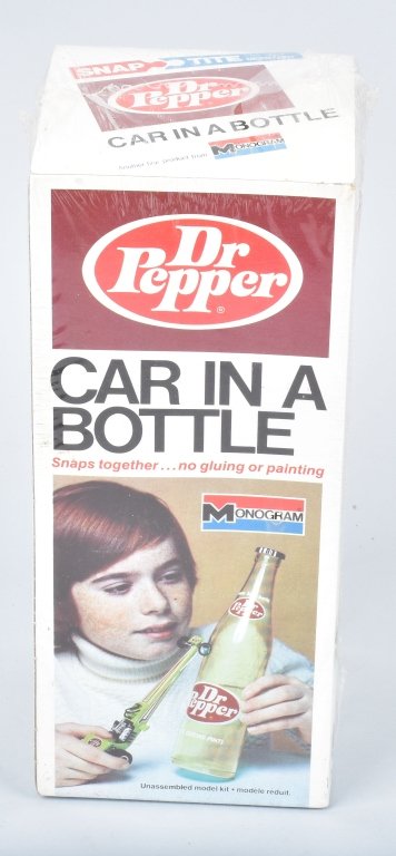 MONOGRAM DR PEPPER CAR IN A BOTTLE MODEL KIT (1 of 6)
