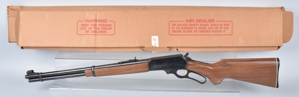 MARLIN M336, 30-30 WIN LEVER ACTION RIFLE, BOXED: SN 20050823, 20" barrel with excellent bore, beautiful gun retains original finish, excellent stocks with minor rubs. Includes original box. Excellent *