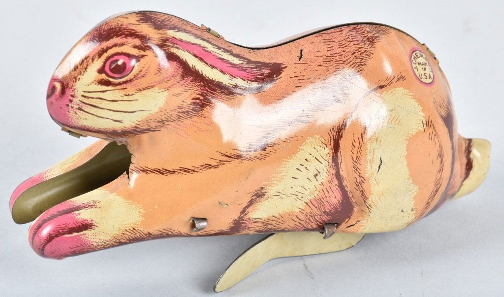 CHEIN Tin Windup HOPPING RABBIT (1 of 4)