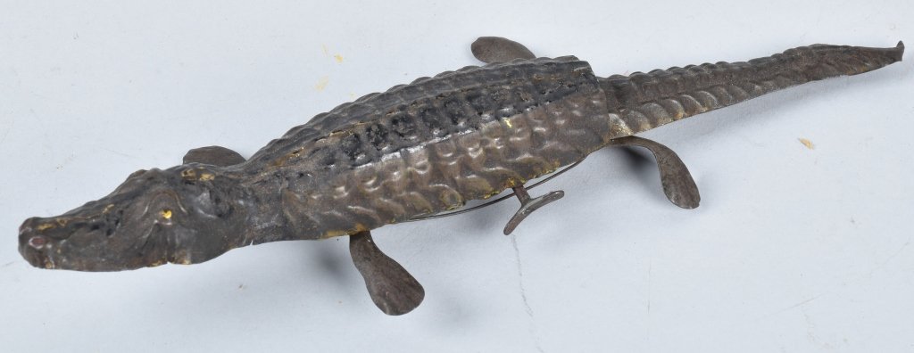 GUNTHERMAN Tin Windup ALLIGATOR (1 of 5)