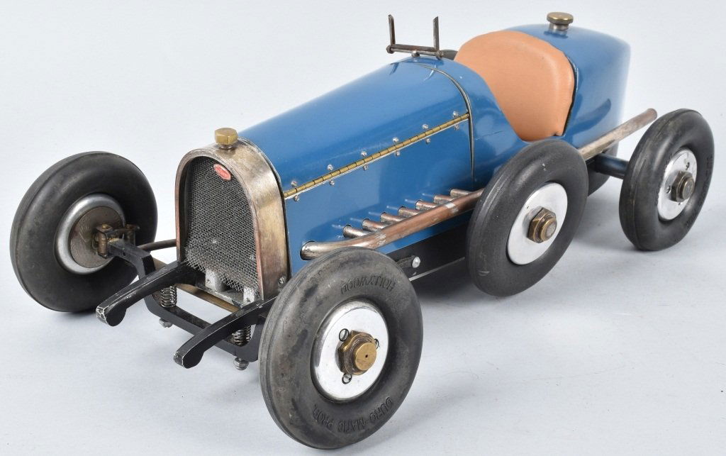 20" BUGATTI TYPE 35G GAS POWERED RACE CAR (1 of 10)