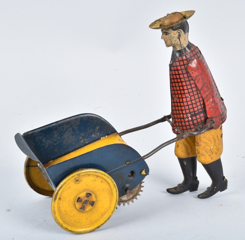 STRAUSS Windup Man with WHHEL BARROW (1 of 4)
