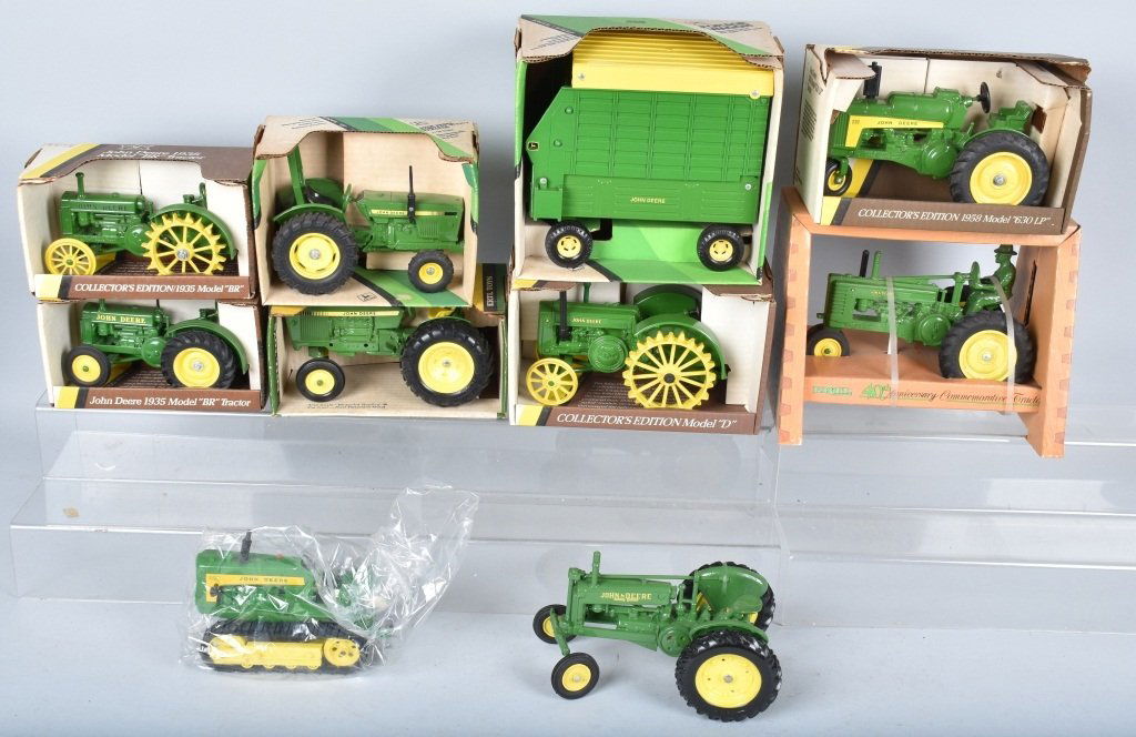 LOT OF 10 JOHN DEERE TRACTORS WITH  IMPLEMENTS (1 of 5)