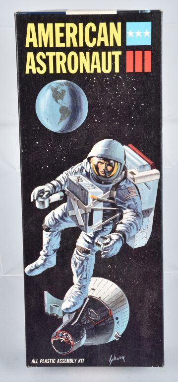 AURORA AMERICAN ASTRONAUT MODEL KIT (1 of 2)