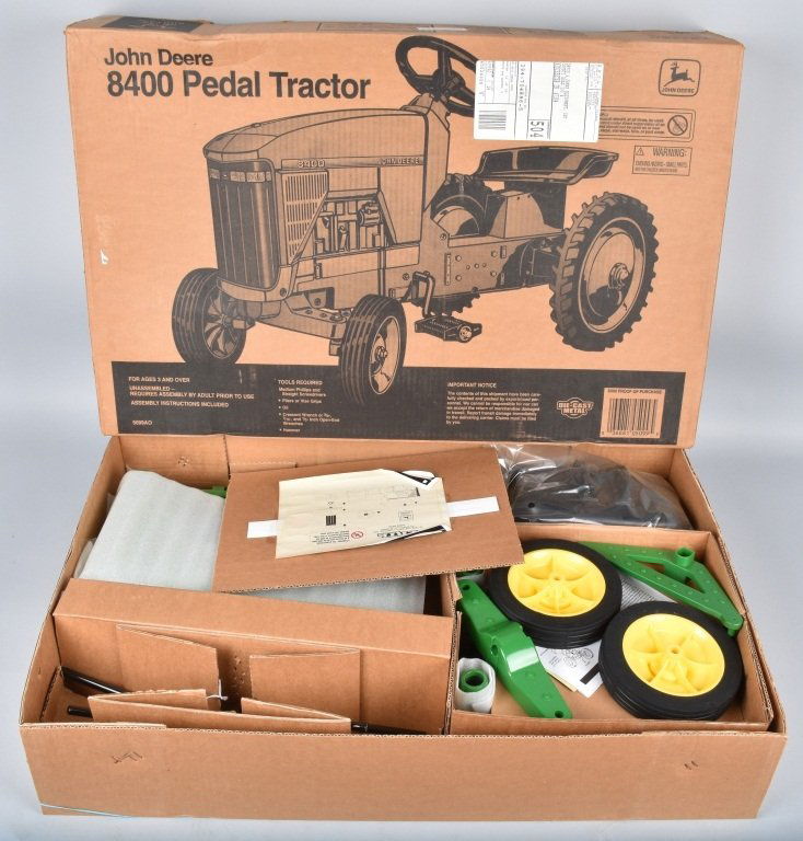 John Deere 8400 Ertl Pedal Tractor
