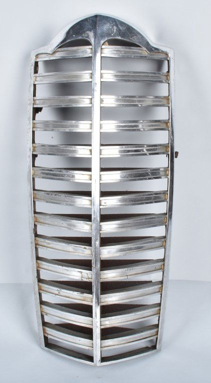 1940's PACKARD CLIPPER AUTOMOBILE GRILL (1 of 4)
