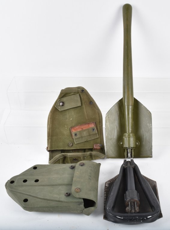 2- 1990 DESERT STORM US SHOVELS: 2 Original 1990 Desert Storm era US Shovels. Both all original with cases. Both different styles. Excellent