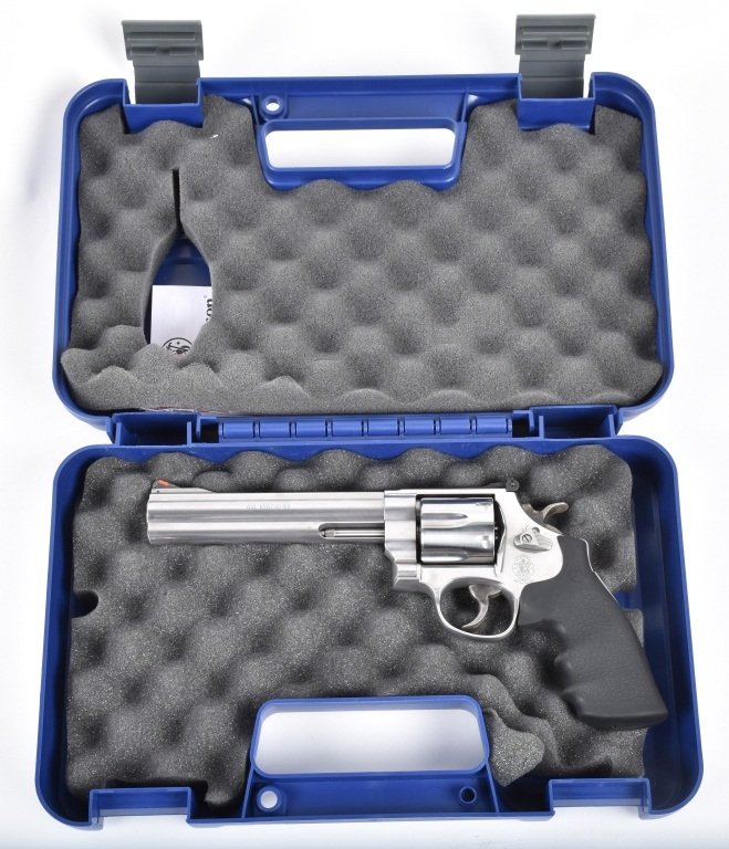 SMITH & WESSON M629-6, .44 MAG REVOLVER, BOXED: SN CLY3826, 6 1/2" barrel with excellent bore, tight action, nice stainless finish and grips, includes box, paperwork and lock. Excellent*