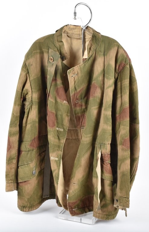 WW2 GERMAN CAMO HEAVY JACKET: Nice jacket about a medium size, some minor soiling and general wear. Very Good-Excellent