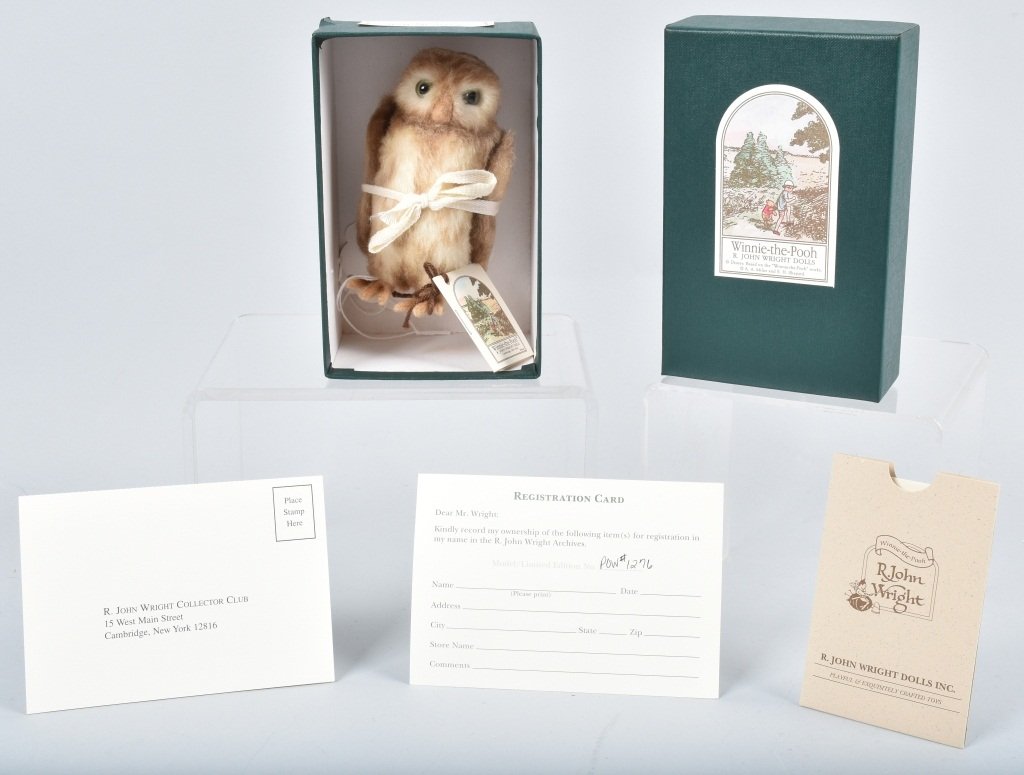 R. JOHN WRIGHT WINNIE THE POOH POCKET OWL NMIB (1 of 3)