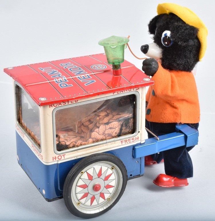 JAPAN Battery Op JOLLY PEANUT VENDOR BEAR (1 of 6)