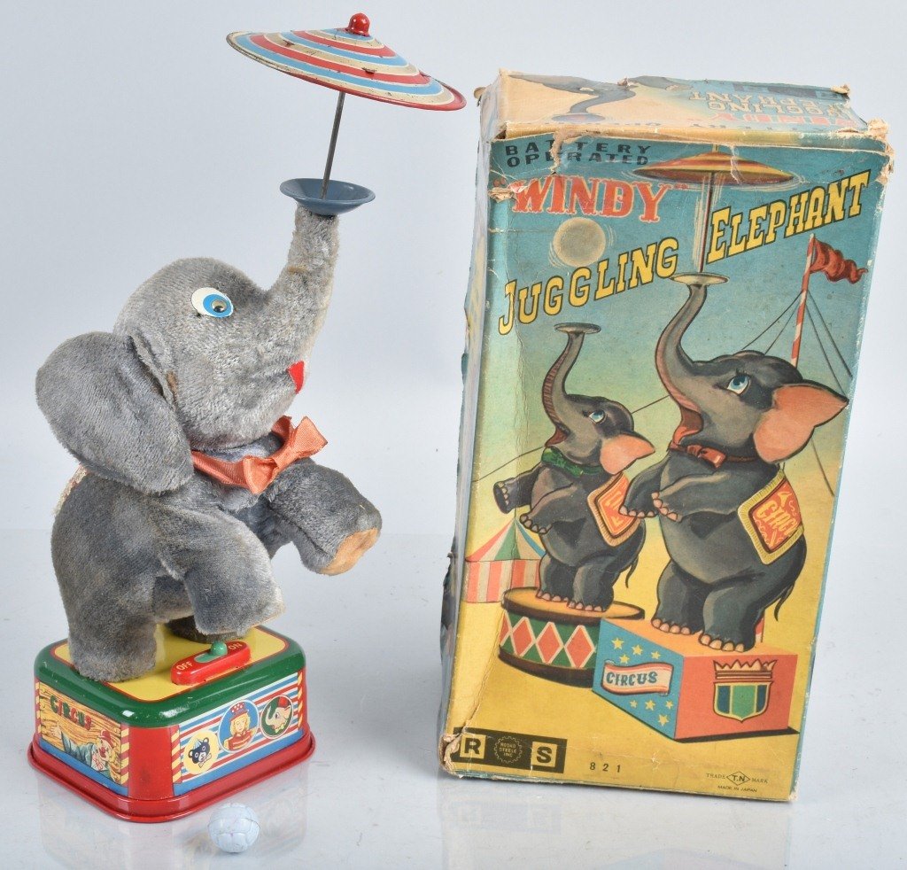 JAPAN Battery Op WINDY JUGGLING ELEPHANT w/ BOX (1 of 8)
