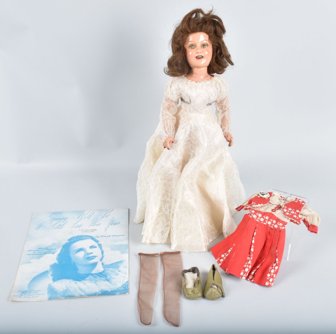 IDEAL Composition DEANNA DURBIN DOLL  w/ Button (1 of 8)