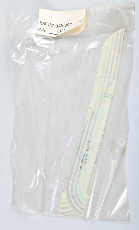 HARLEY DAVIDSON TANK DECALS PART NO. 61449-76 (1 of 3)