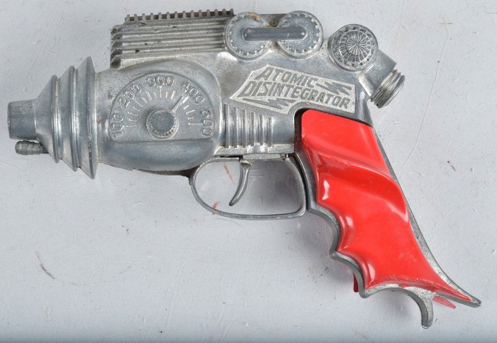 HUBLEY AUTOMIC DISINTEGRATOR SPACE CAP GUN: All original and works. Great design. 8" Excellent