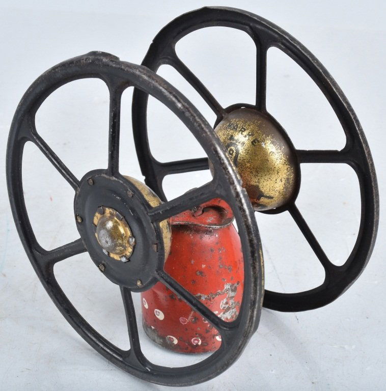 LEHMANN FUTURUS BELL TOY (1 of 4)