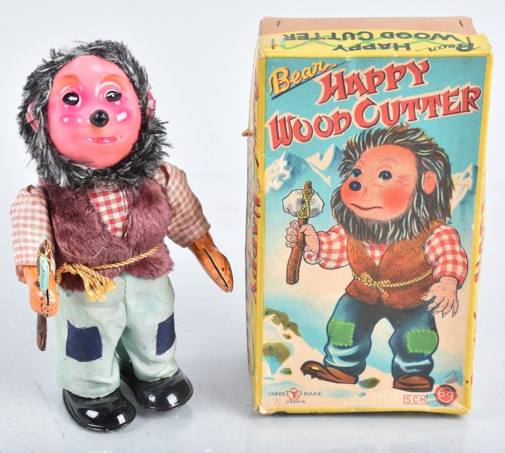 JAPAN Windup HAPPY WOOD CUTTER w/ BOX (1 of 6)