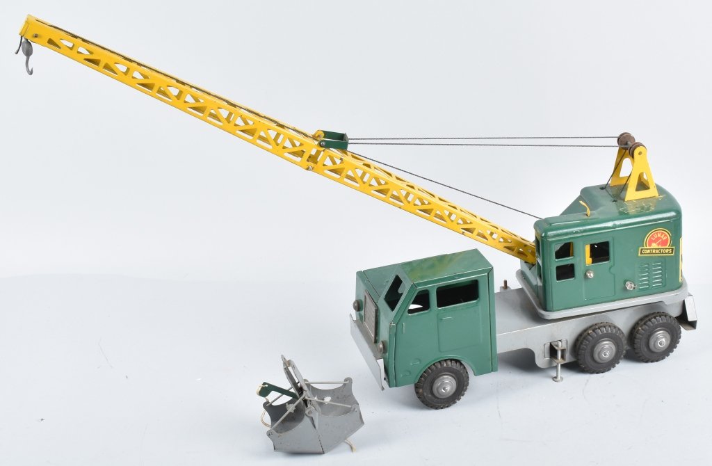 LUMAR Pressed Steel MOBIL CRANE TRUCK (1 of 5)