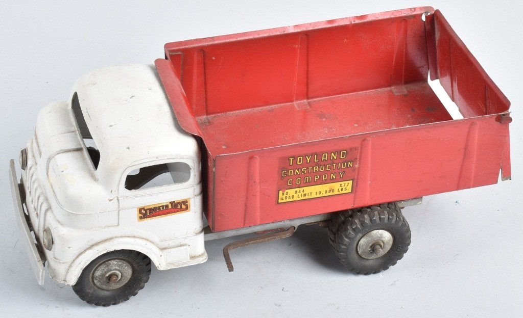STRUCTO TOYLAND CONSTRUCTION COMPANY DUMP (1 of 4)