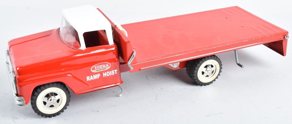 TONKA RAMP HOIST TRUCK (1 of 4)
